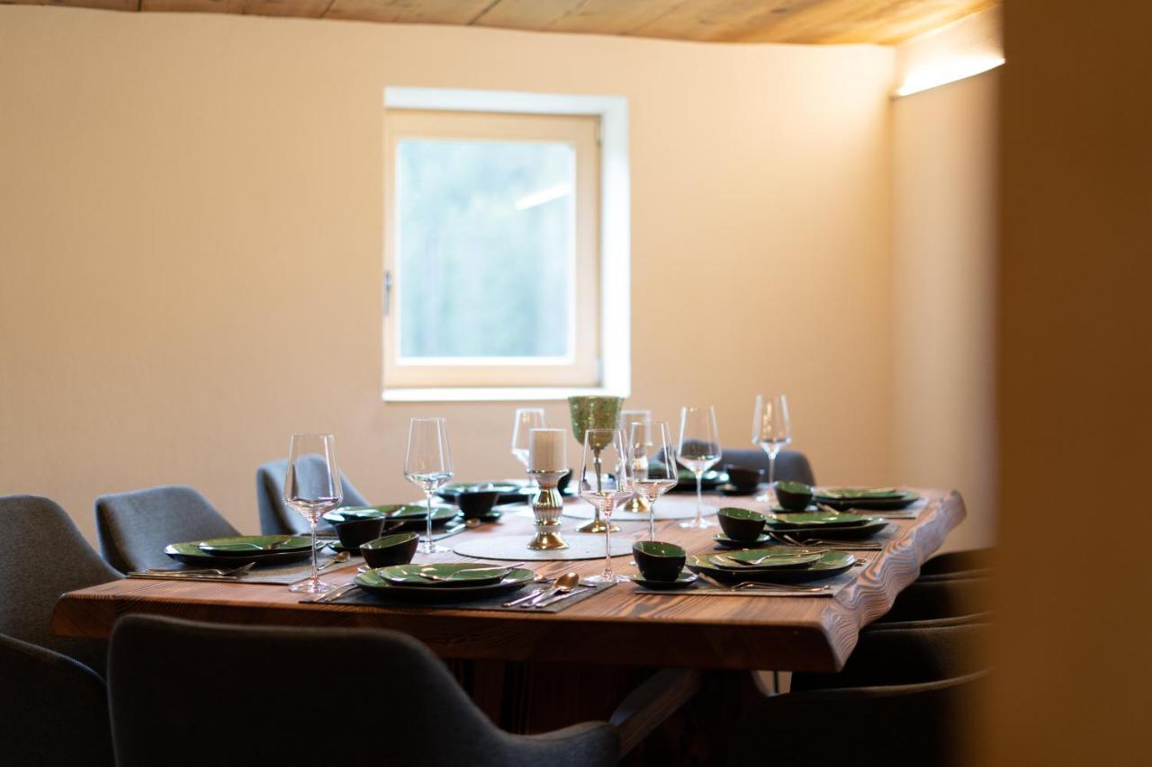 Jup - A Luxury Boutique Chalet ワース エクステリア 写真
