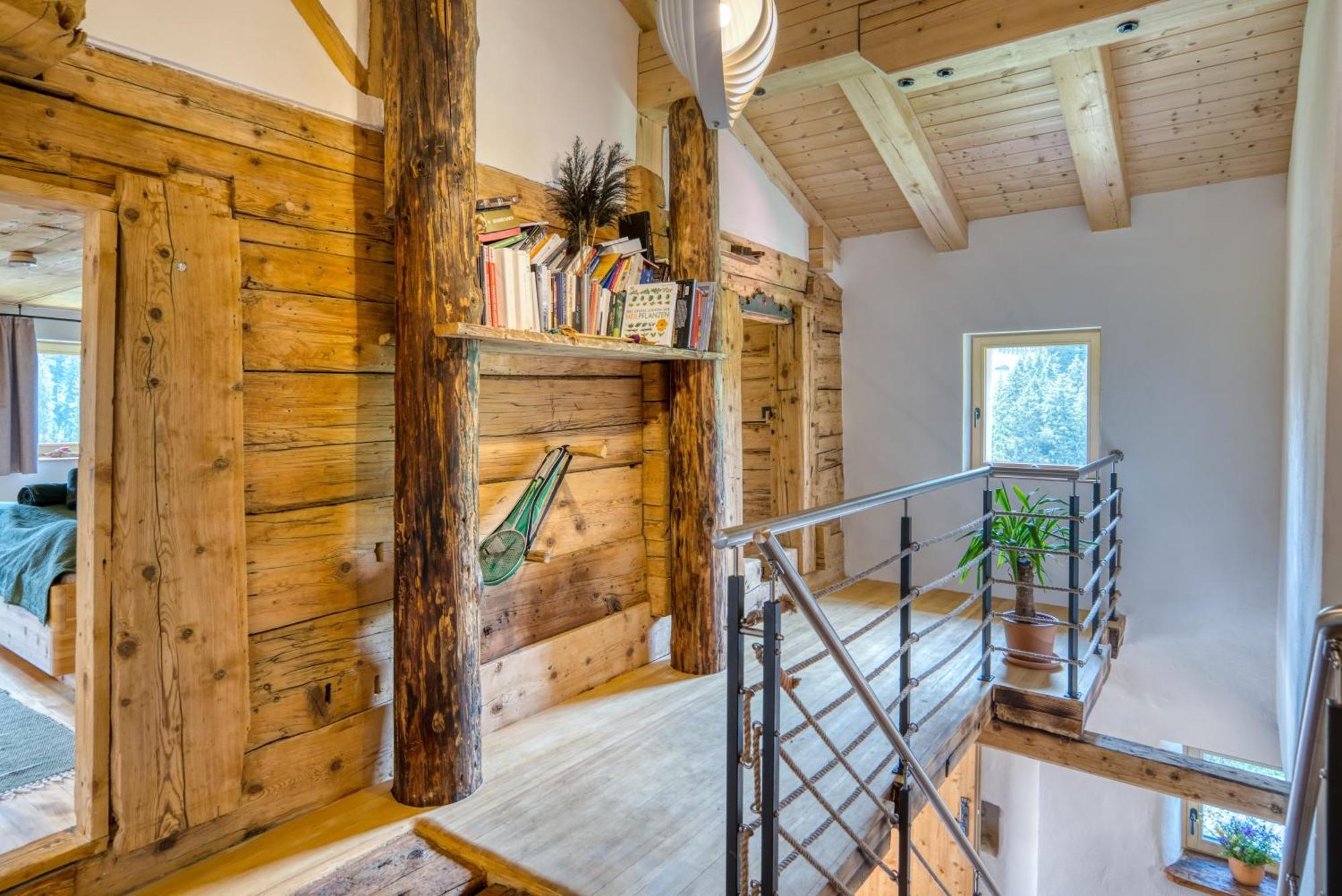 Jup - A Luxury Boutique Chalet ワース エクステリア 写真