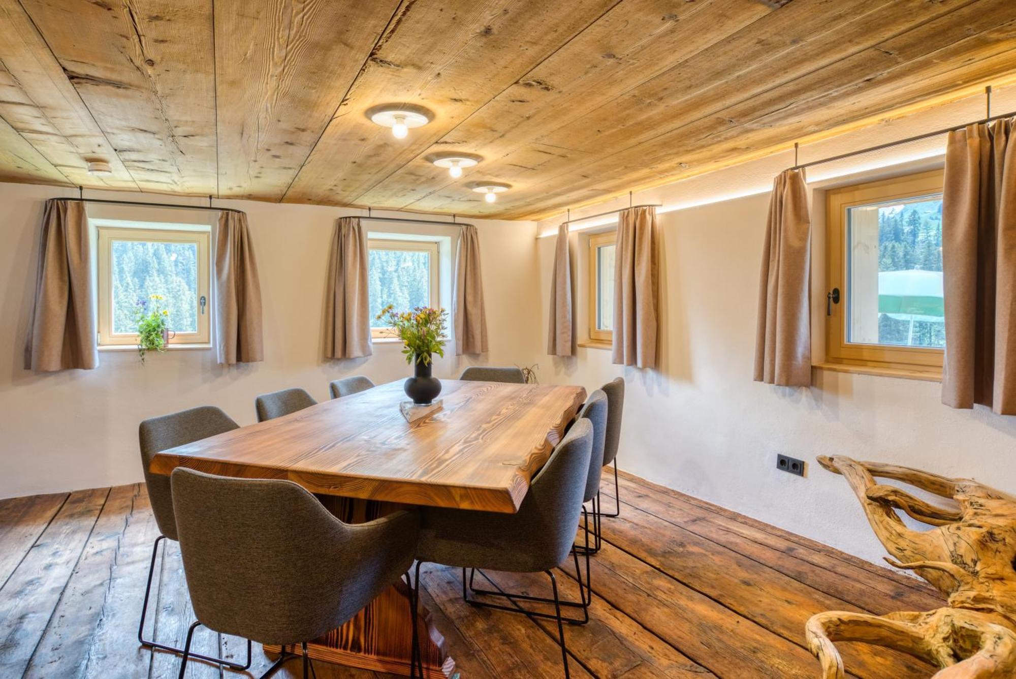 Jup - A Luxury Boutique Chalet ワース エクステリア 写真