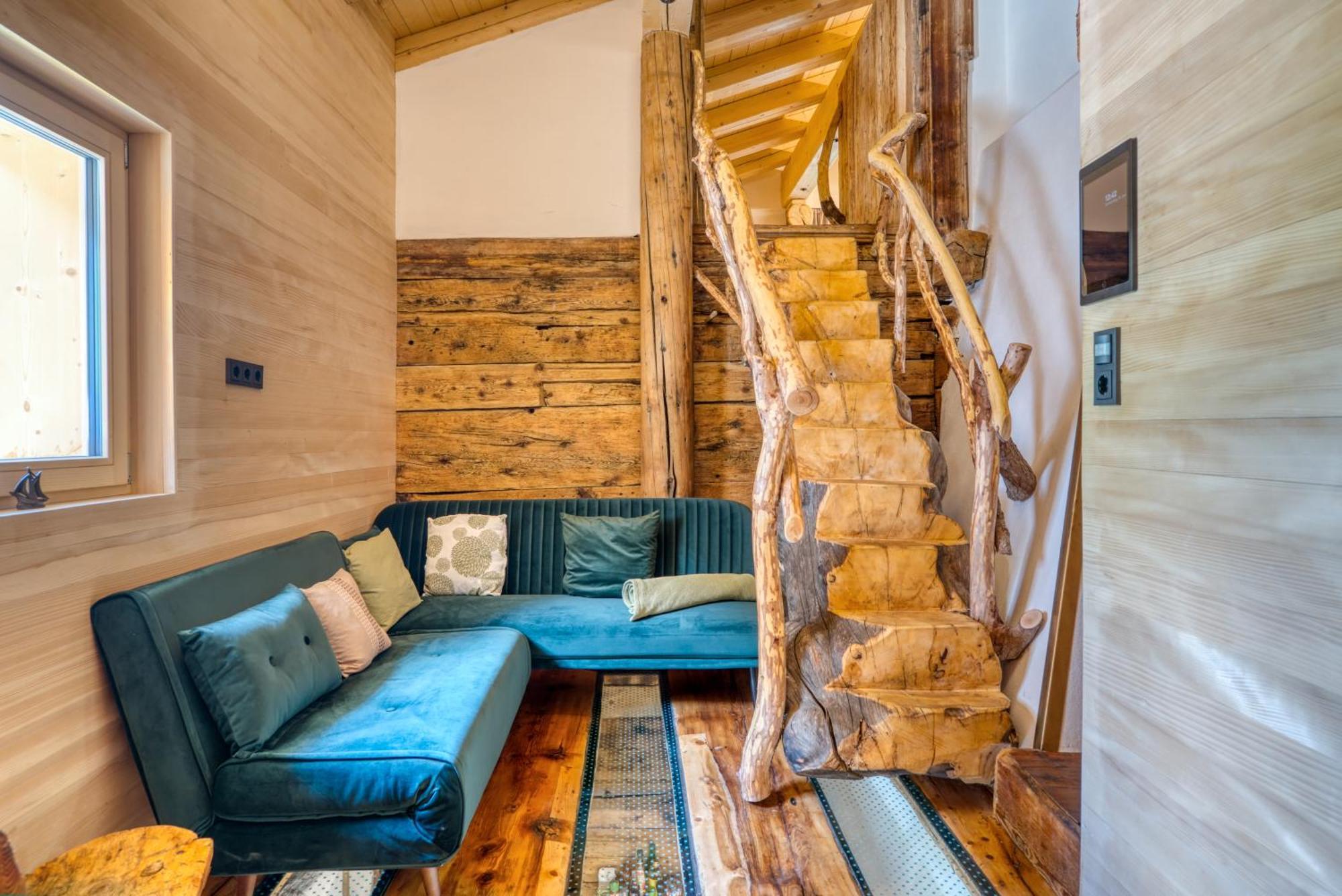 Jup - A Luxury Boutique Chalet ワース エクステリア 写真