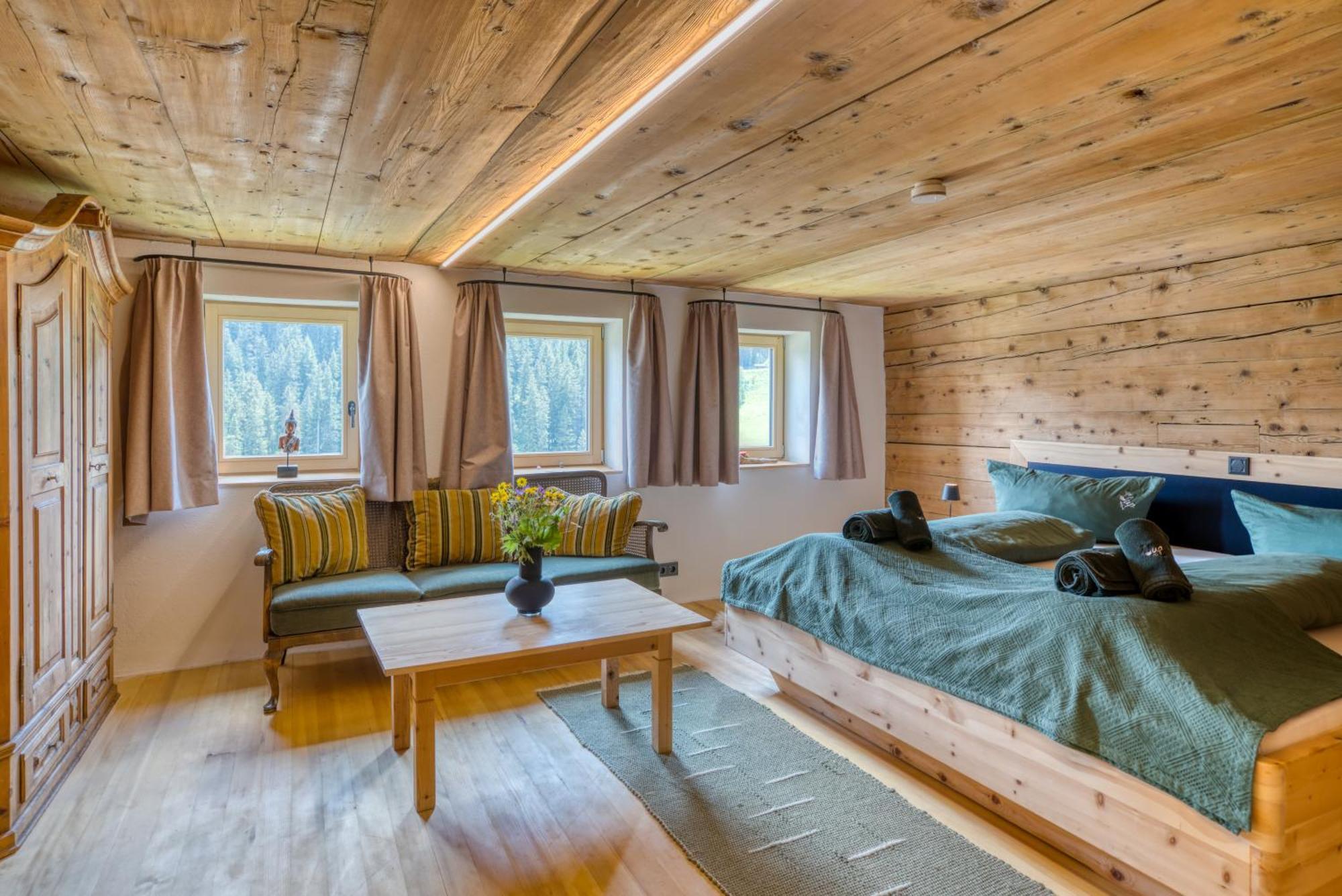 Jup - A Luxury Boutique Chalet ワース エクステリア 写真