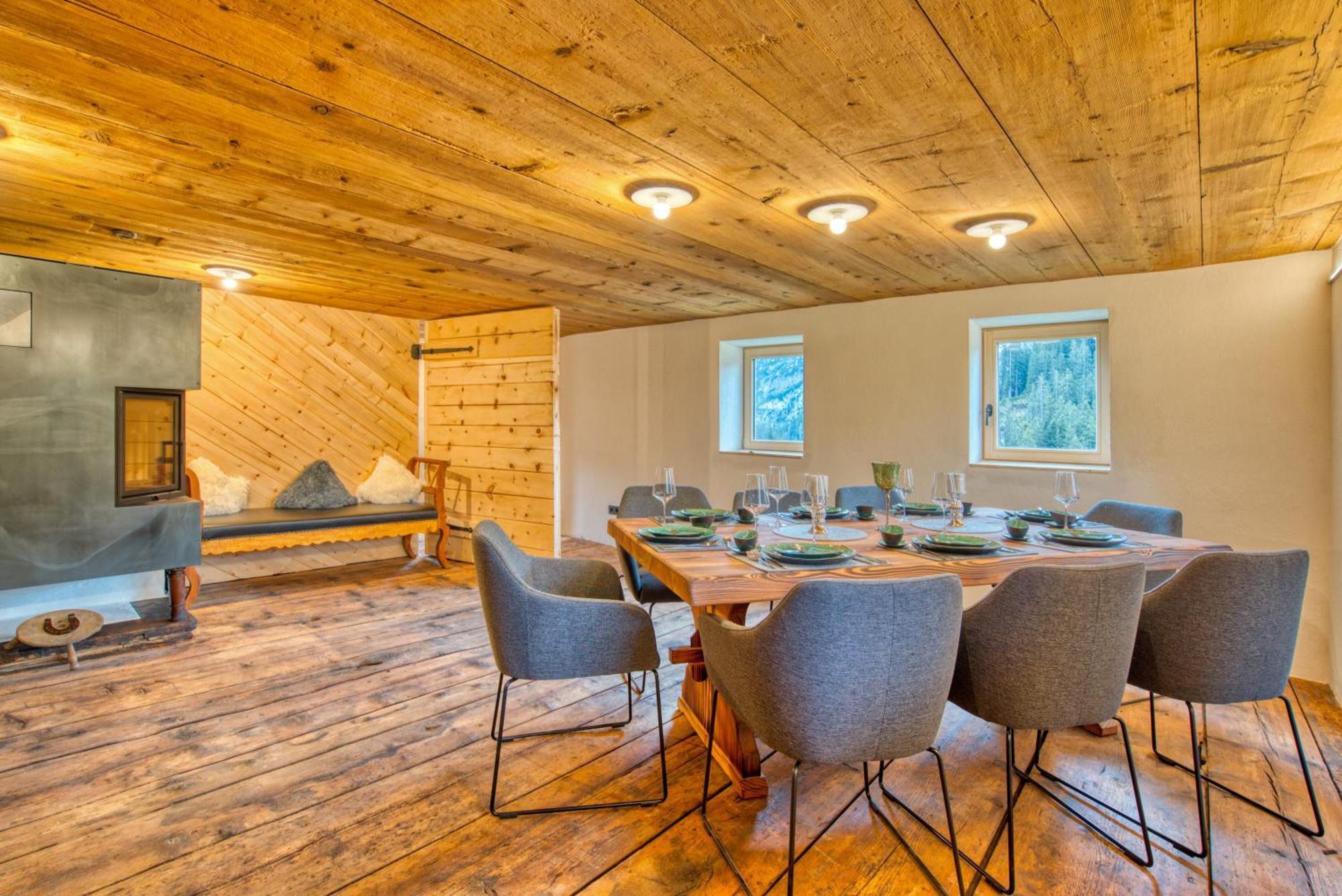 Jup - A Luxury Boutique Chalet ワース エクステリア 写真